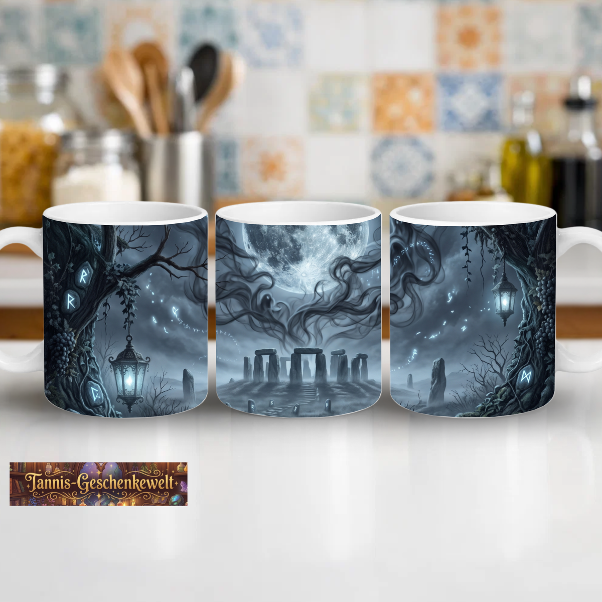 Stonehenge im Mondlicht – Mystische Halloween-Tasse