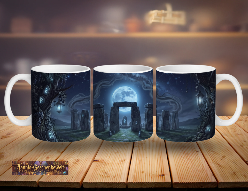 Stonehenge-Tasse – Vollmond über dem Steinkreis